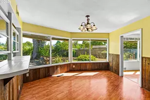 341 Ransom Ct, Eugene, OR 97401 - Photo 5