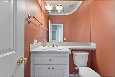 2714 SW Leah Ct, Portland, OR 97219 - Photo 15