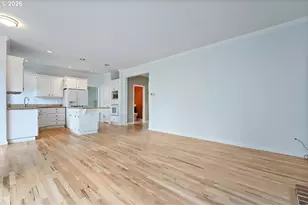 2714 SW Leah Ct, Portland, OR 97219 - Photo 13