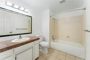 3046 Crystal Mountain Ave, Medford, OR 97504 - Photo 13