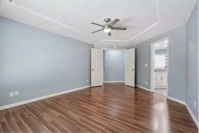 875 NE Eaglenest Ct, Hillsboro, OR 97124 - Photo 27