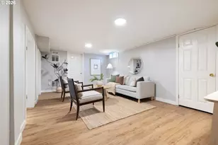 1533 NE Holman St, Portland, OR 97211 - Photo 27