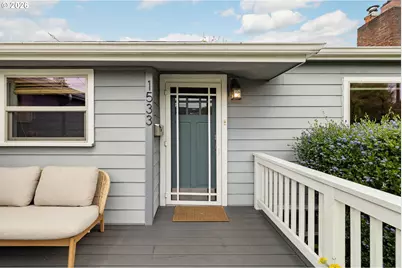 1533 NE Holman St, Portland, OR 97211 - Photo 3