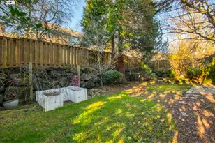 3637 NW Lansbrook Terrace, Portland, OR 97229 - Photo 31