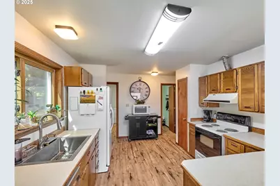 24983 S Beeson Rd, Beavercreek, OR 97004 - Photo 3