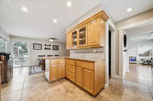 10634 SW Cook Ln, Portland, OR 97223 - Photo 11