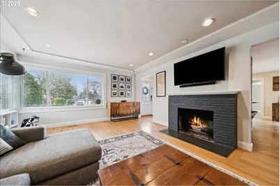 10634 SW Cook Ln, Portland, OR 97223 - Photo 5