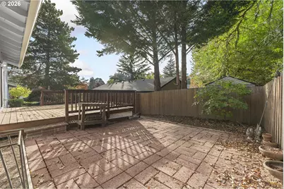 13470 SW 24th St, Beaverton, OR 97008 - Photo 7