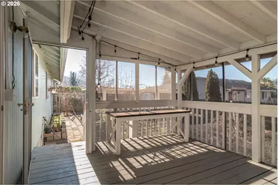 4216 Stella St, Roseburg, OR 97471 - Photo 35