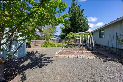 4216 Stella St, Roseburg, OR 97471 - Photo 41