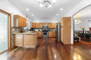 6739 SE 52nd Ave, Portland, OR 97206 - Photo 7