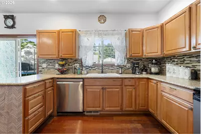 6739 SE 52nd Ave, Portland, OR 97206 - Photo 7