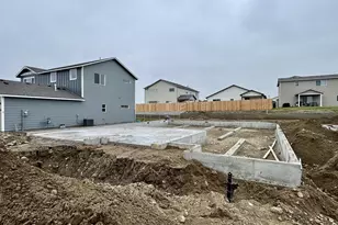 564 Arthur St, Umatilla, OR 97882 - Photo 3