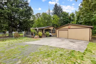 1606 11th Ave, Sweet Home, OR 97386 - Photo 1