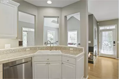 1246 NE Parks Edge Cir, Hillsboro, OR 97124 - Photo 13