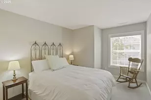 1246 NE Parks Edge Cir, Hillsboro, OR 97124 - Photo 25