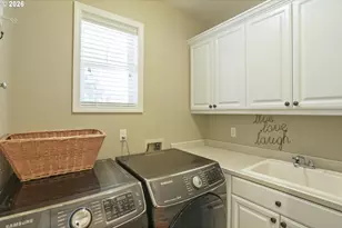 1246 NE Parks Edge Cir, Hillsboro, OR 97124 - Photo 29