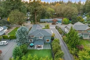 15986 Parker Rd, Lake Oswego, OR 97035 - Photo 47