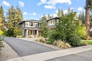 15986 Parker Rd, Lake Oswego, OR 97035 - Photo 3