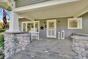 850 E Beacon Dr, Eugene, OR 97404 - Photo 3