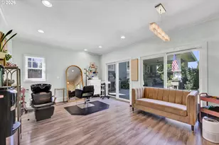 850 E Beacon Dr, Eugene, OR 97404 - Photo 31