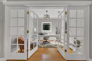 850 E Beacon Dr, Eugene, OR 97404 - Photo 5