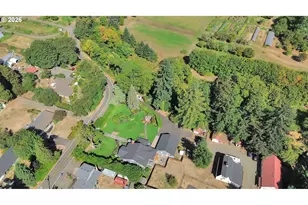 850 E Beacon Dr, Eugene, OR 97404 - Photo 47