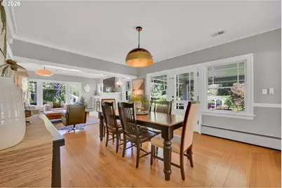 850 E Beacon Dr, Eugene, OR 97404 - Photo 9