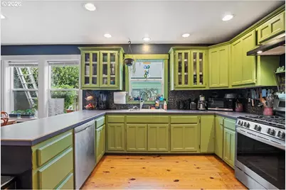 111 S 3rd St, Independence, OR 97351 - Photo 15