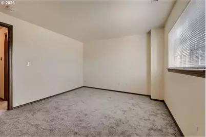 169 NE Skylar St, Hillsboro, OR 97124 - Photo 17