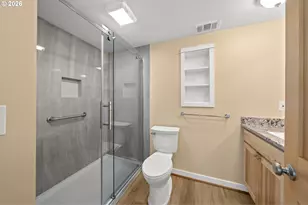 5140 Lower Dr, Lake Oswego, OR 97035 - Photo 17