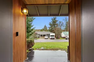 5915 SW Illinois St, Portland, OR 97221 - Photo 5