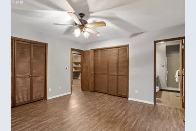 5915 SW Illinois St, Portland, OR 97221 - Photo 21