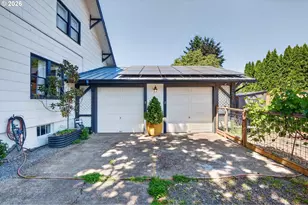 5135 N Cecelia St, Portland, OR 97203 - Photo 33