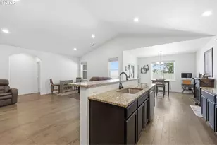 5775 Donohoe Ave, Eugene, OR 97402 - Photo 15