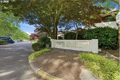 5250 S Landing Dr #308, Portland, OR 97239 - Photo 25