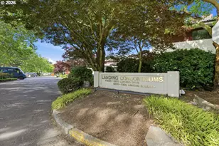 5250 S Landing Dr, Portland, OR 97239 - Photo 25
