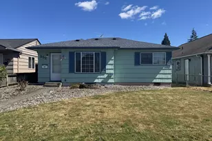 352 28th Ave, Longview, WA 98632 - Photo 1
