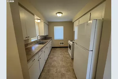 352 28th Ave, Longview, WA 98632 - Photo 5