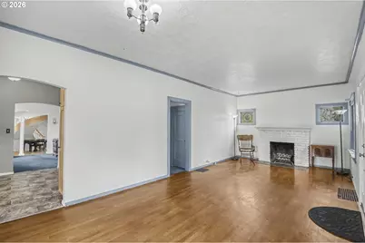 405 NE 86th Ave, Portland, OR 97220 - Photo 3