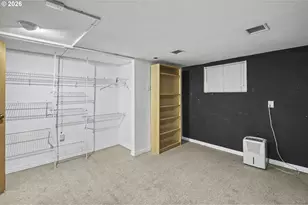405 NE 86th Ave, Portland, OR 97220 - Photo 33