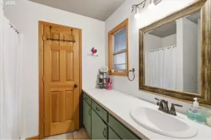 42801 Island Inn Dr, Lebanon, OR 97355 - Photo 21