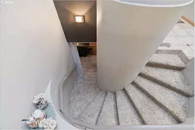 42801 Island Inn Dr, Lebanon, OR 97355 - Photo 13