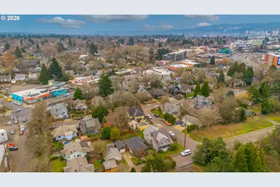 3424 NE Halsey (Dead End) St, Portland, OR 97232 - Photo 35