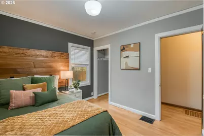 3424 NE Halsey (Dead End) St, Portland, OR 97232 - Photo 17