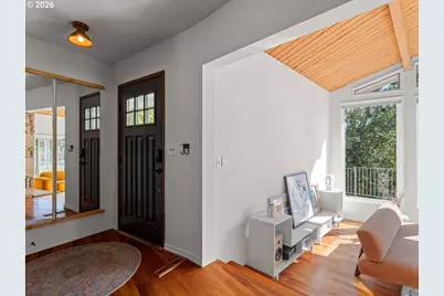 2345 NE Ridgewood Dr, Portland, OR 97212 - Photo 11