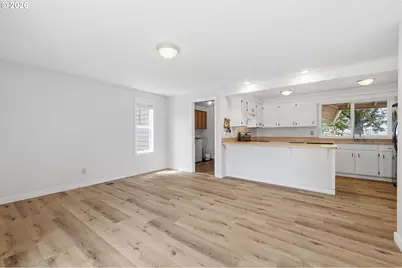 1360 SW 2nd St, McMinnville, OR 97128 - Photo 19