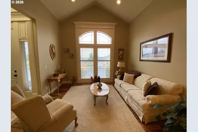 545 E 18th St, La Center, WA 98629 - Photo 3