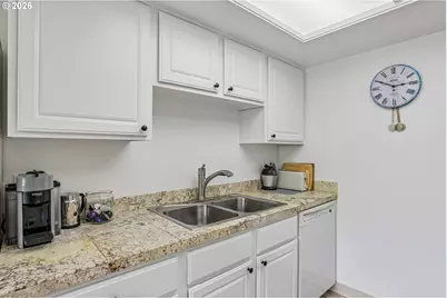 9455 SW 146th Ter #5, Beaverton, OR 97007 - Photo 11