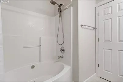 8600 SW 147th Ter #102, Beaverton, OR 97007 - Photo 27